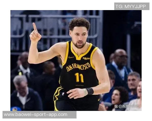 克莱迎来职业生涯第900场常规赛勇士生涯出战793场成就辉煌
